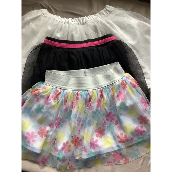 3 tutu skirts for girls' size 4 - Picture 1 of 6